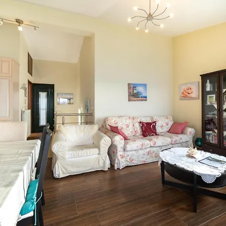 Azure Semesterbostad Kallirákhi